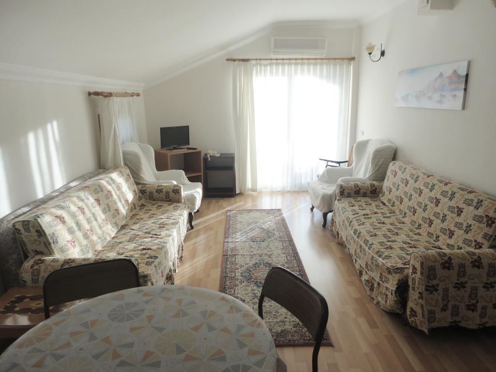 Cicek Hotel & Apartments Фетие Стая снимка