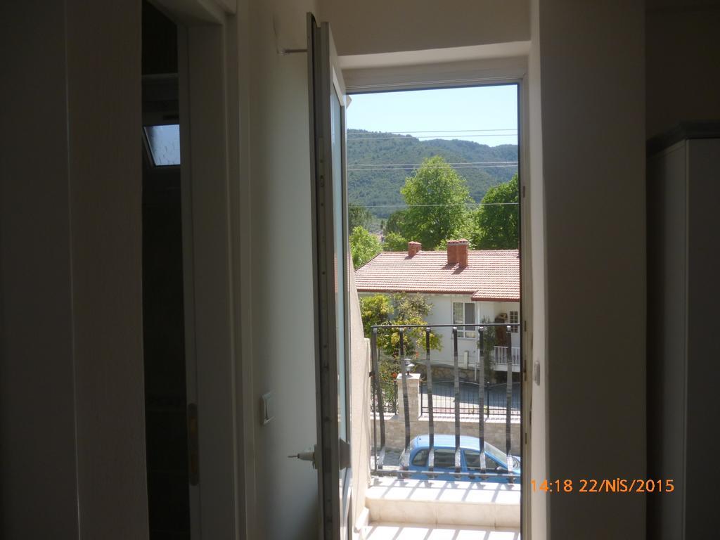 Cicek Hotel & Apartments Фетие Стая снимка