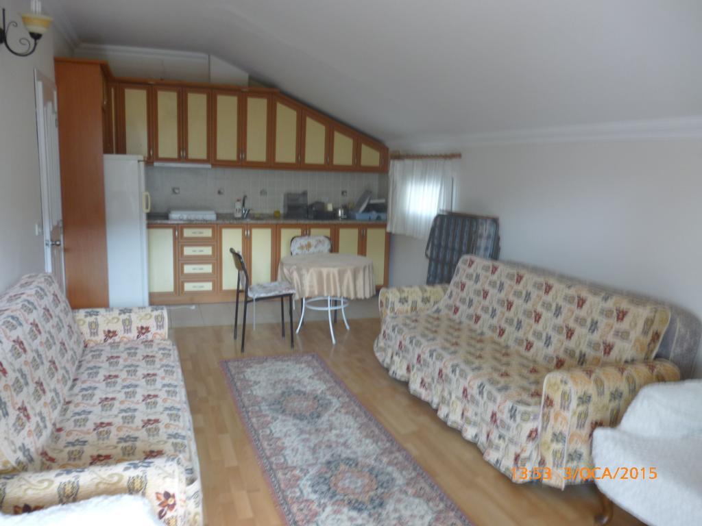 Cicek Hotel & Apartments Фетие Стая снимка