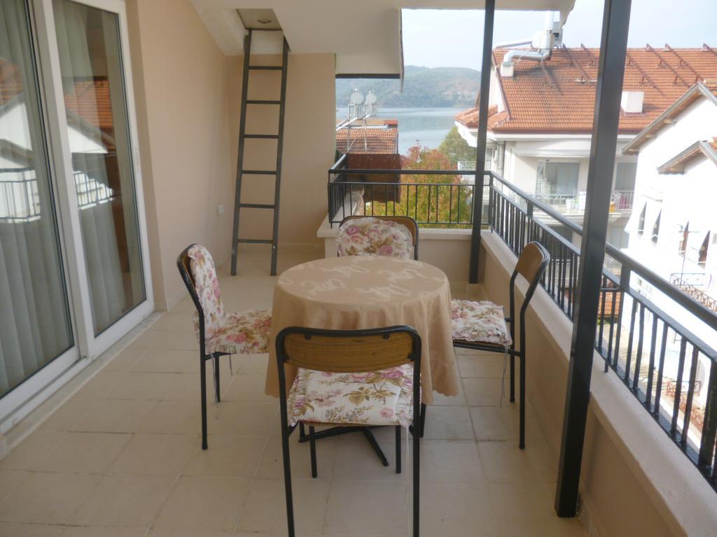 Cicek Hotel & Apartments Фетие Стая снимка