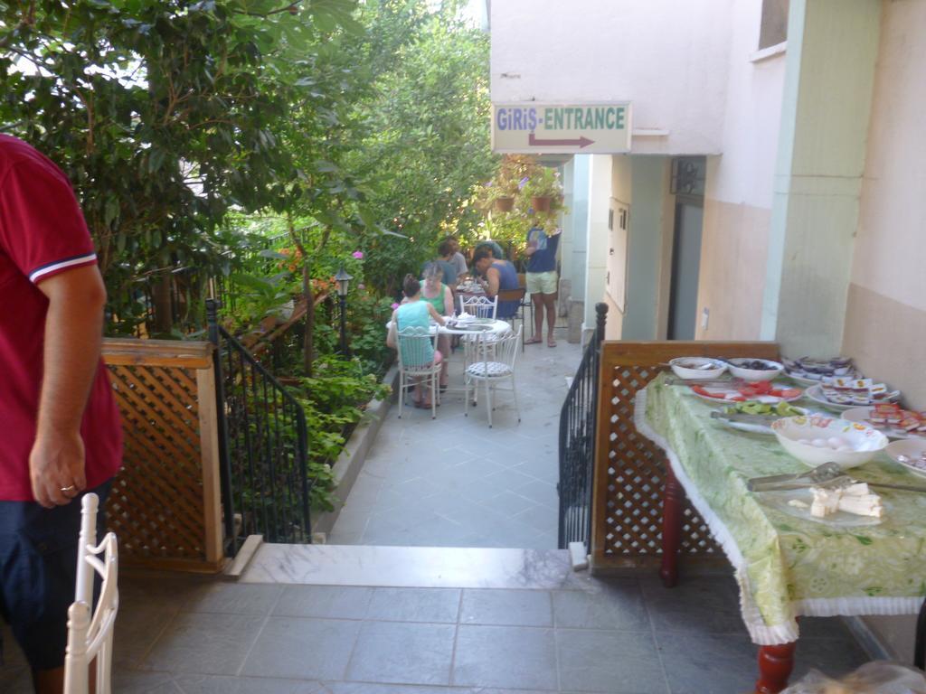 Cicek Hotel & Apartments Фетие Екстериор снимка