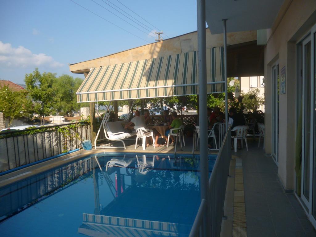 Cicek Hotel & Apartments Фетие Екстериор снимка
