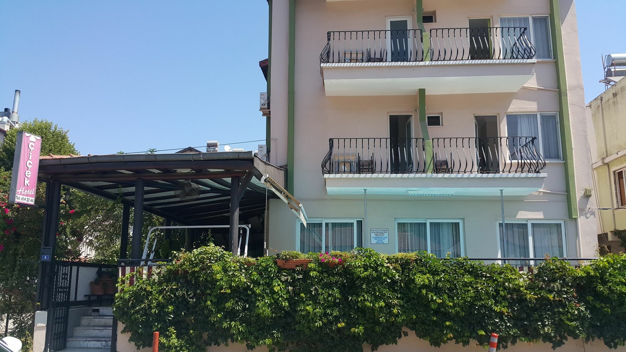Cicek Hotel & Apartments Фетие Екстериор снимка